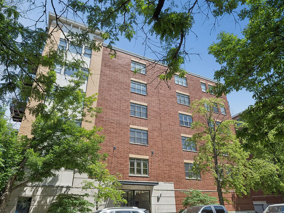 1st image of 2310 W Saint Paul Ave APT 501