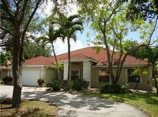 4722 NW 100th Ter, Coral Springs, FL 33076