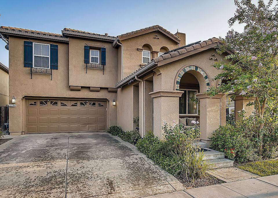 1st image of 2778 Nicolson Cir