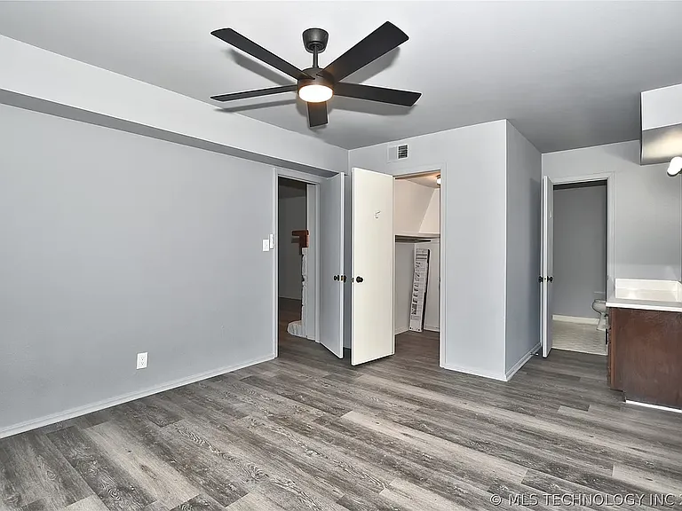 6840 S Toledo Ave #340 — Photo 8