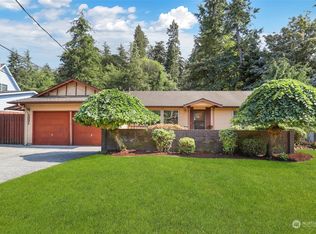 1321 S 263rd St, Des Moines, WA