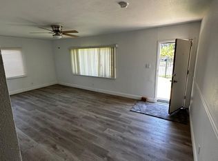 2022 S 9th St, Fresno, CA 93702