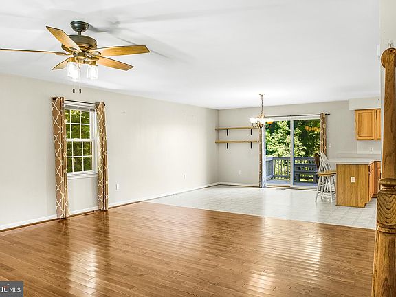 2nd image of 190 Barnes Creek Ct
