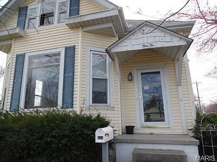 1st image of 410 W 1st South St