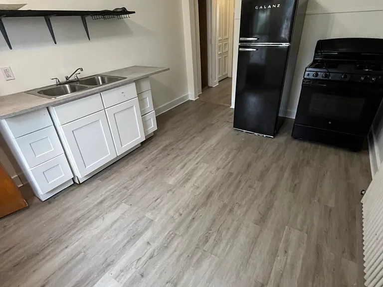 485 Hillside Ave #B — Photo 6
