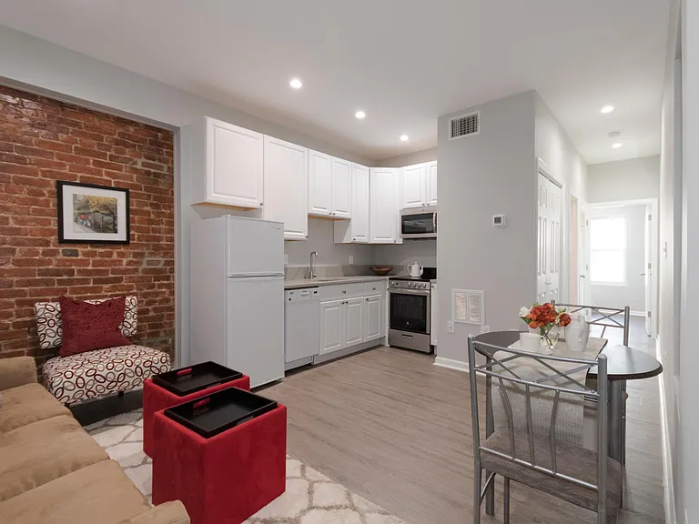 111 Rhode Island Ave NW — Photo 1