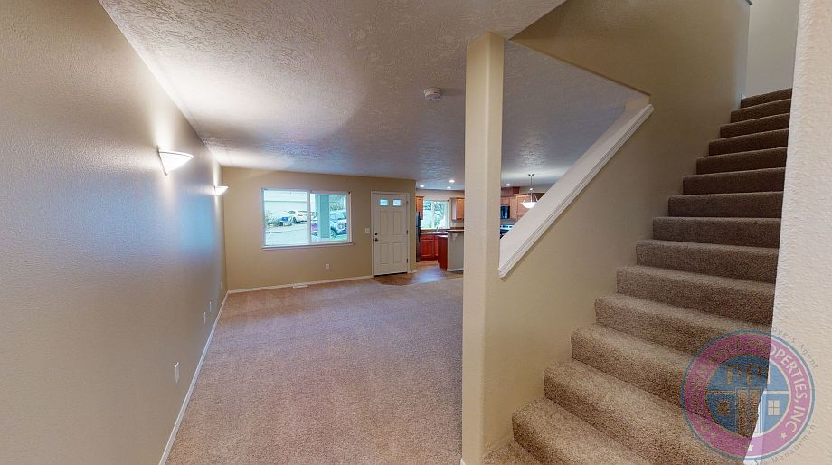 38802 Cascadia Village Dr, Sandy, OR 97055 Zillow