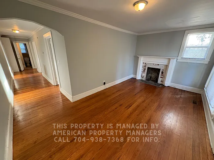 2 bed, 1.0 bath, $1,050 — Photo 2