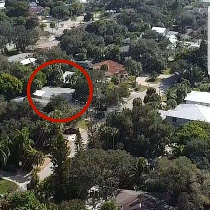 3rd image of 5249 Avenida Del Mare