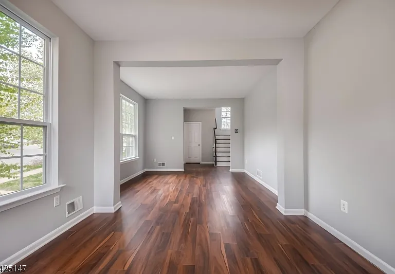 227 Winding Hill Dr — Photo 5