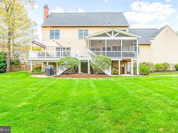 2nd image of 323 Carlyn Dr