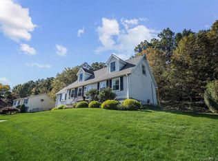 188 Timber Ridge Rd, Middletown, CT 06457