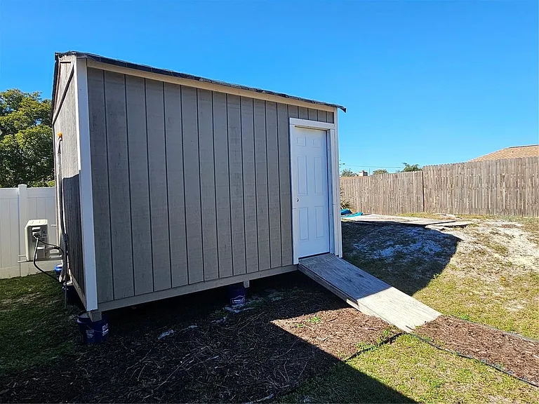 1688 Bavon Dr — Photo 27