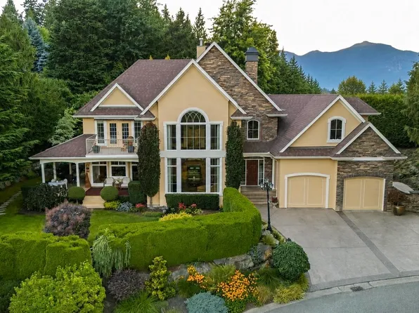 9953 Stonegate Pl, Chilliwack, BC V2P 7W9