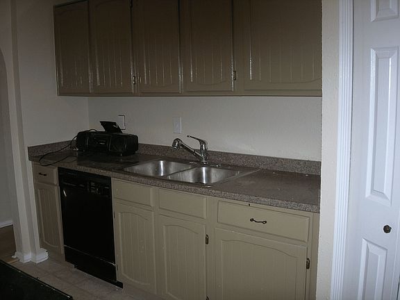 4th image of 1228 Grinnel Dr