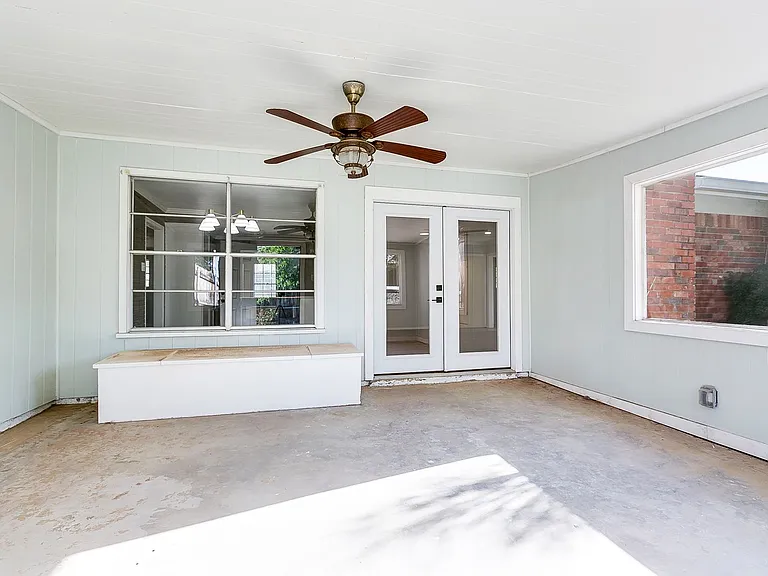 2708 Canyon Creek Dr — Photo 24