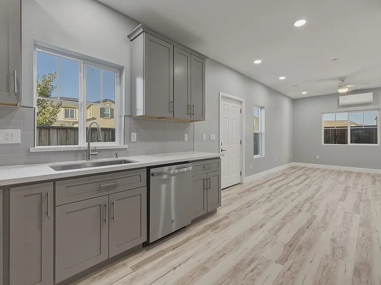 3472 Singh Ln — Photo 11