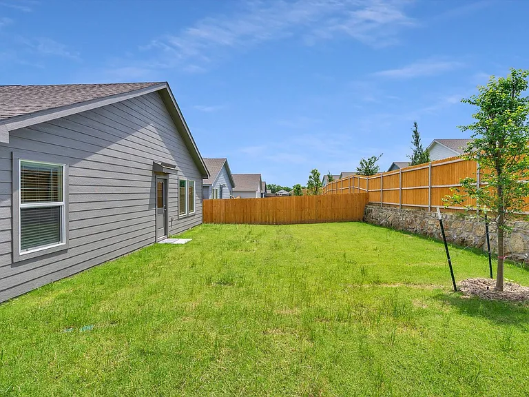 3710 Oleander Pl — Photo 32
