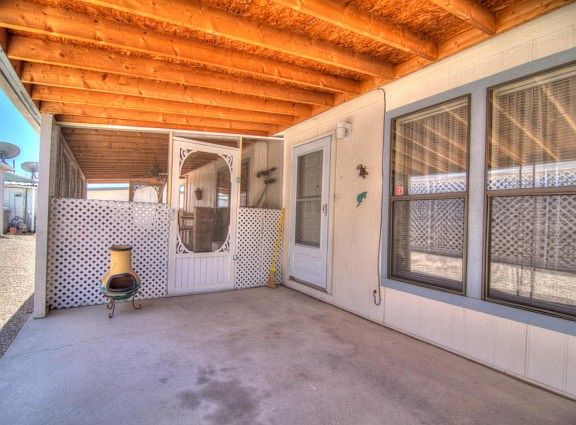 5th image of 6118 Edith Blvd NE