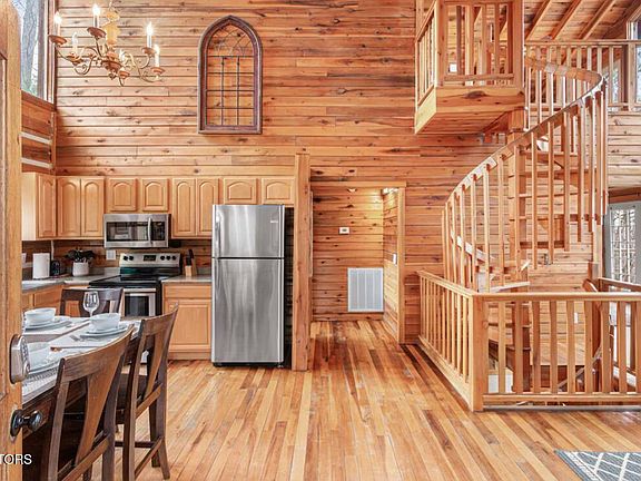 8th image of this home