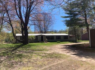 1791 W 14th Rd, Mesick, MI 49668