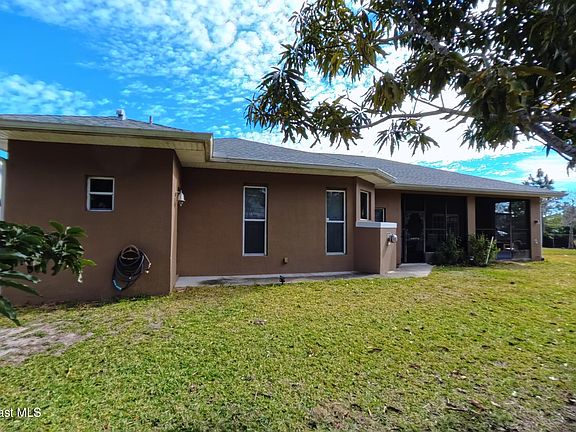 2nd image of 2672 Peralta Dr SE
