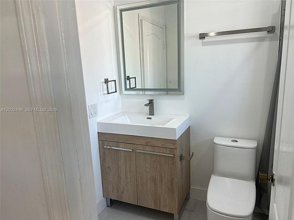 3rd image of 2425 W 76th St APT 207