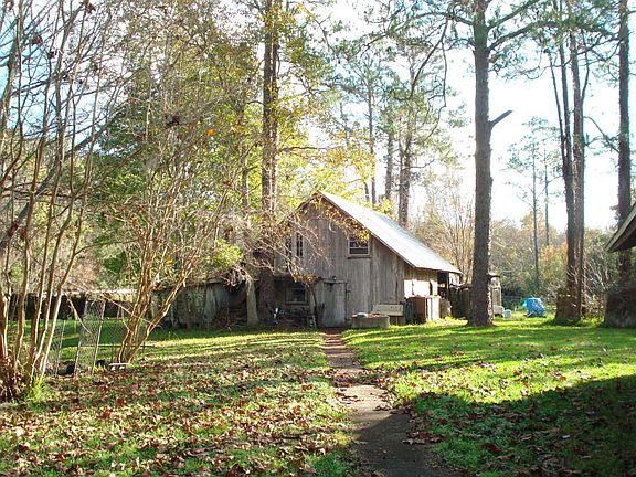 5th image of 476 Sunny Acres Ct