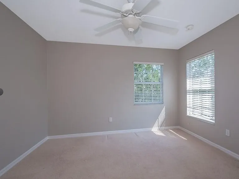 1925 Sunset Palm Dr — Photo 10