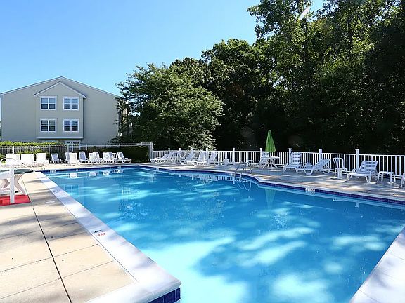 5th image of 6330 Orchard Club Dr #9104