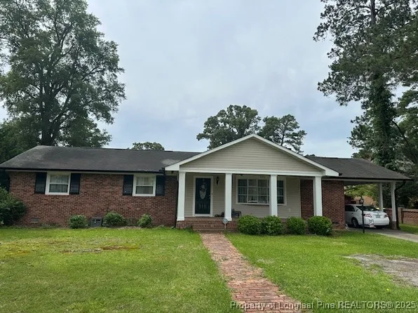505 W 30th St, Lumberton, NC 28358