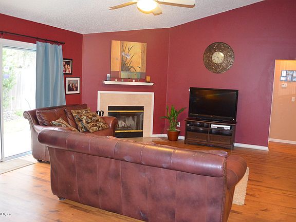 2nd image of 14204 Crestwick Drive W