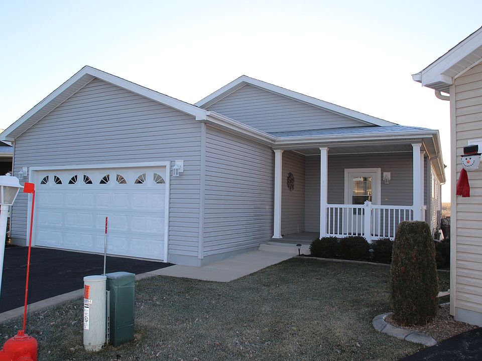 1st image of 1479 Equestrian Dr