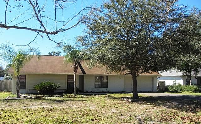 1st image of 23060 Bellflower Pl