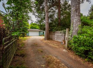 1926 Archer Rd, McKinleyville, CA 95519