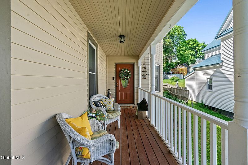 4th image of 32 5th Street