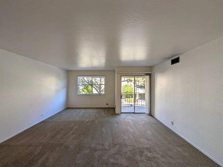 2150 Channing Way #26 — Photo 5