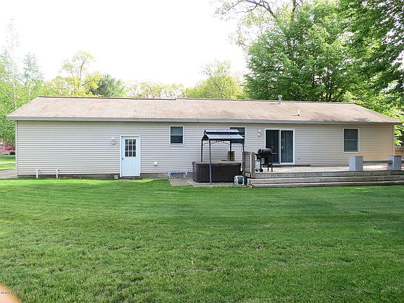 4th image of 15287 Arborwood Dr
