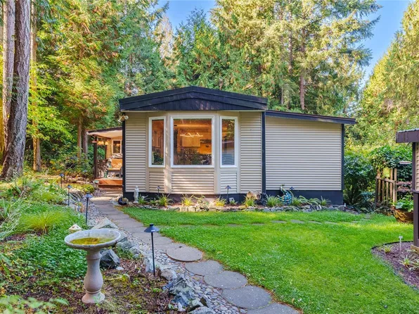 7071 Lantzville Rd #21, Lantzville, BC V0R 2H0