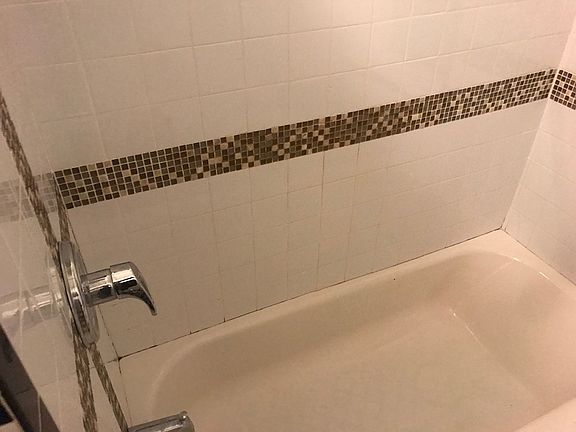 4th image of 106 Clarkson Ave #6C