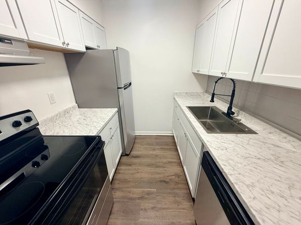 1349 Devonport Dr #30