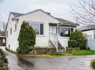 1011 Russell St, Victoria, BC V9A 3Y2