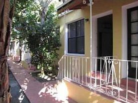 4th image of 1604 Michigan Ave APT 2