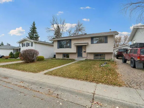 123 N Lynnview Way SE, Calgary, AB T2C 1T4