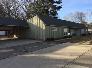 2051 Cardinal Dr, Springfield, IL 62704