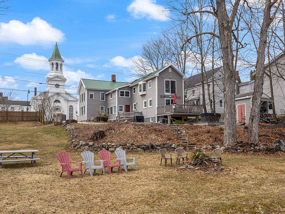 1st image of 428 Main Street
