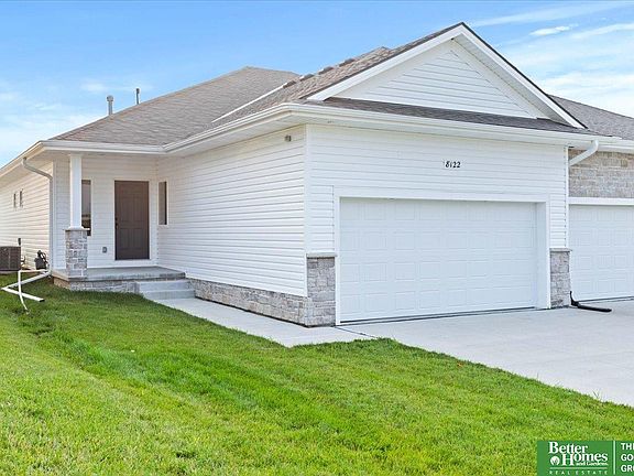 4th image of 8122 S 177th St