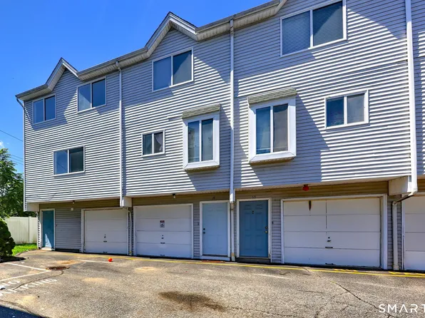 10 Hawthorne Avenue #12, Derby, CT 06418