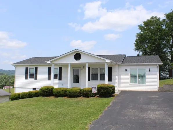 313 Mesa Dr, Glade Spring, VA 24340
