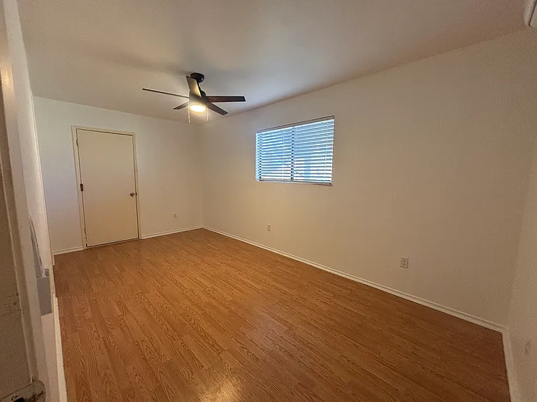 607 Riverview Pl — Photo 12